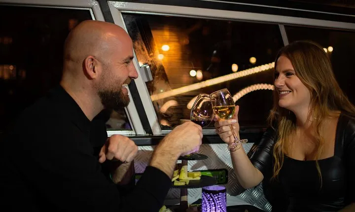 Amsterdam Wine and Cheese Guided Evening Cruise