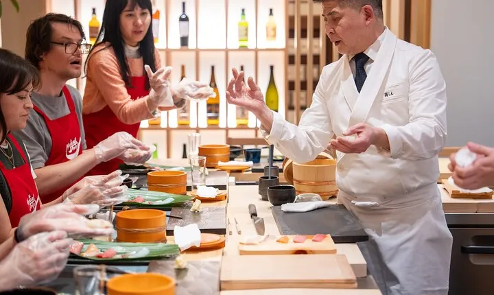 Kyoto Sushi Making Experience with a Professional Sushi Chef