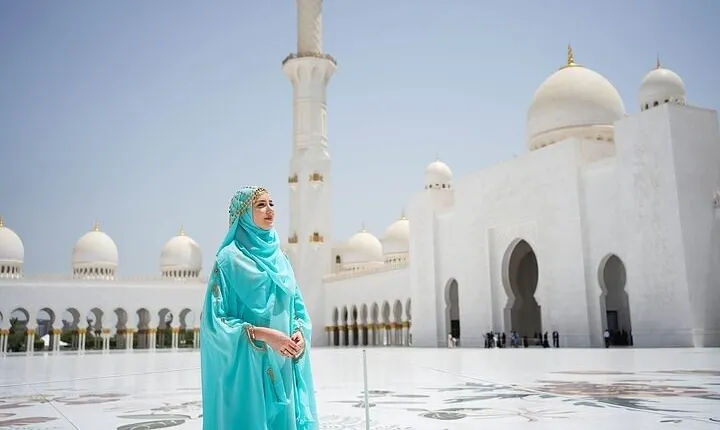 Sheikh Zayed , Louvre Museume and Qasr al Watan Combo Tickets
