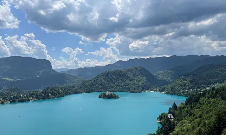 Ljubljana with Funicular and Lake Bled from Zagreb