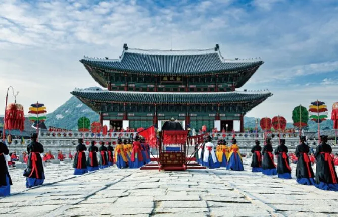 (K-STORY) Daily tour Seoul: Take a Glance at Traditional Korea