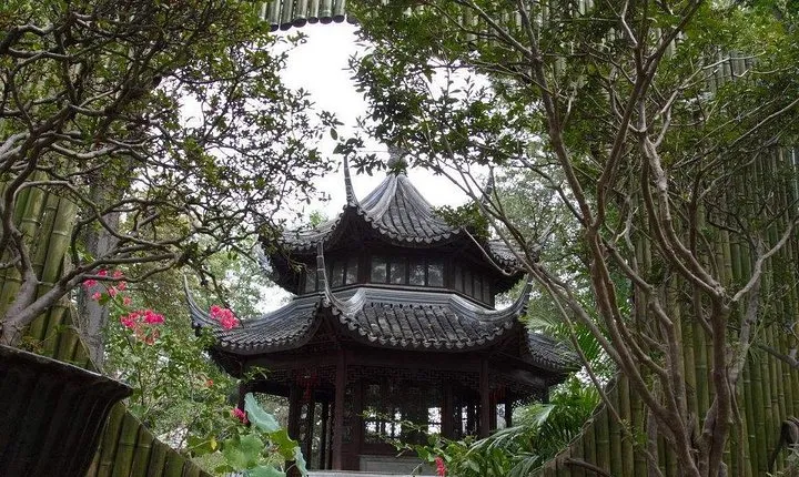 Private Suzhou Leisure Day Tour with Kunqu Opera Show