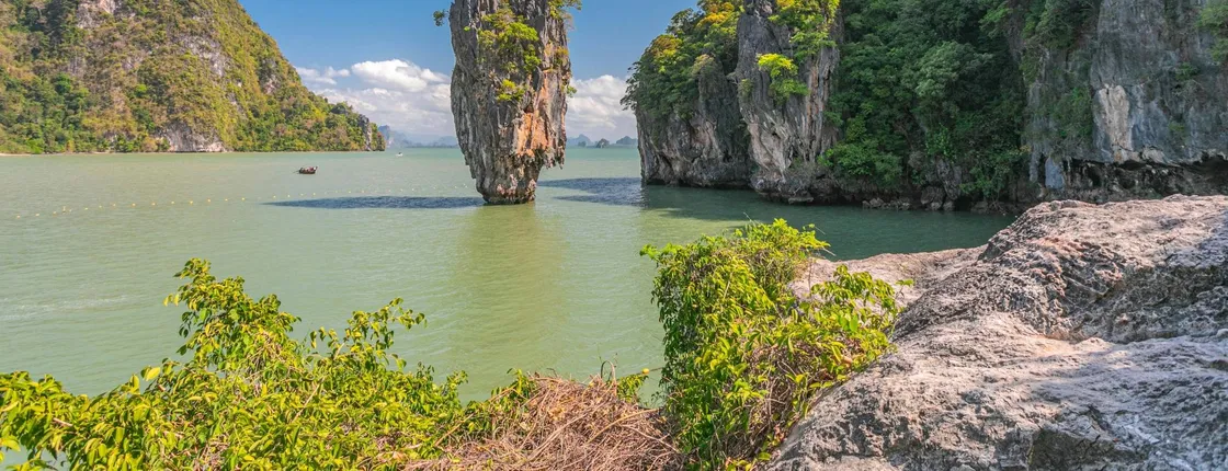 James Bond Island & Ko Naka Yai with Ko Hong Canoeing by Speed Catamaran