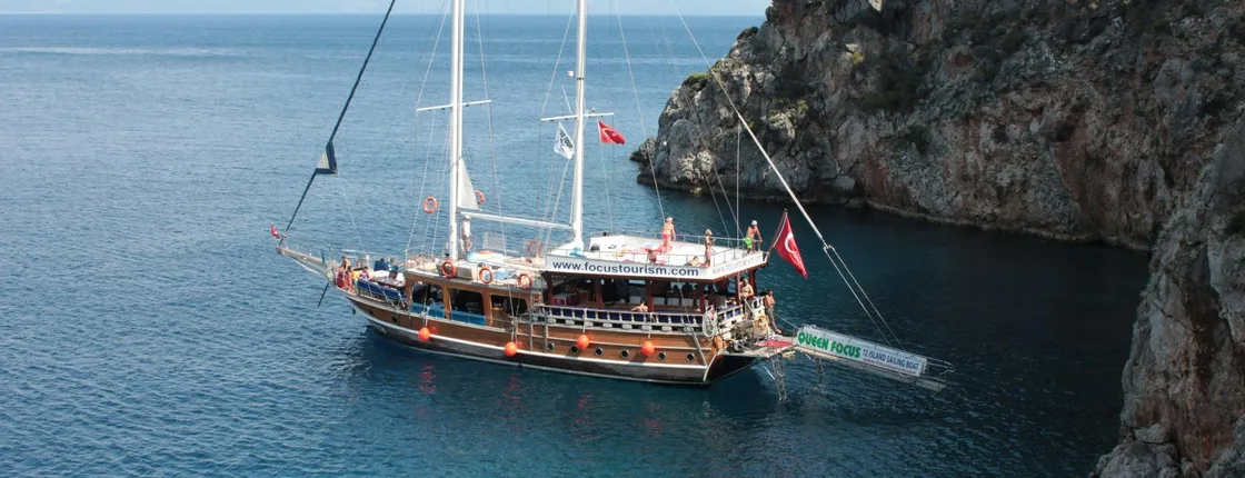 Fethiye boat cruise with lunch and transfers