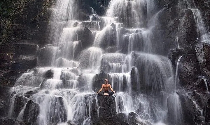 Bali Tour : Tegenungan - Tukad Cepung - Kanto Lampo - Tibumana Waterfall