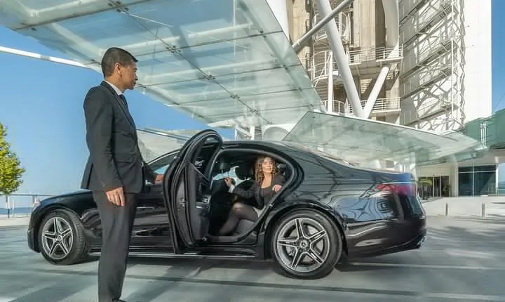 Airport Private Transfer to Lisbon