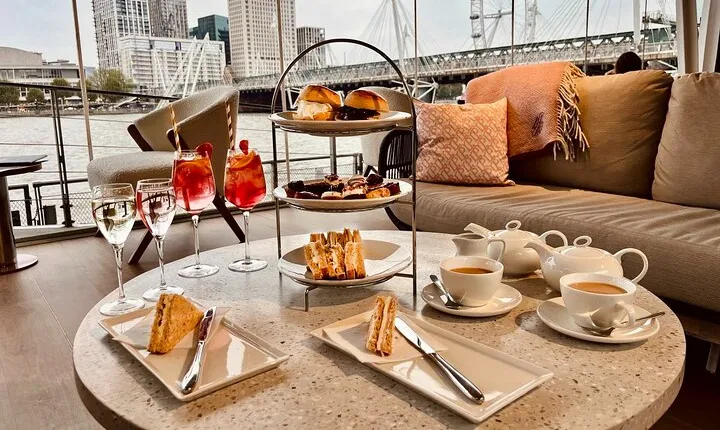 London: Afternoon Tea Experience at The Clipper Lounge