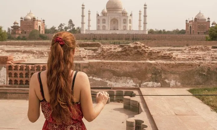 Delhi to Agra and The Taj Mahal at Sunrise Day Trip