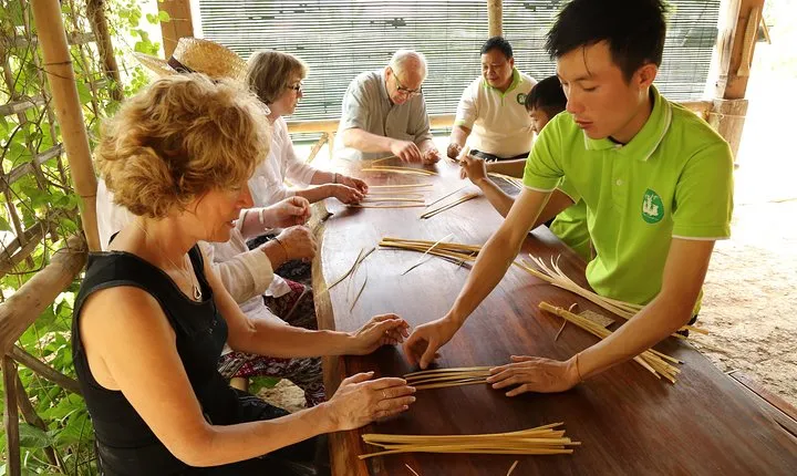 Day-time Bamboo weaving & Cooking Classes join-in