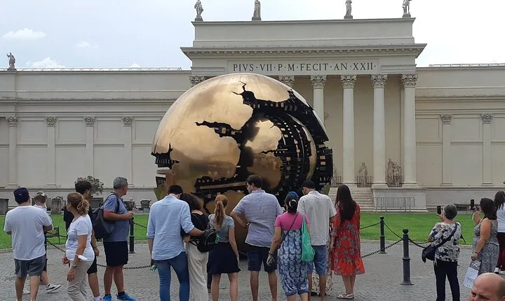 Vatican City: Vatican Museum & Sistine Chapel guided Tours