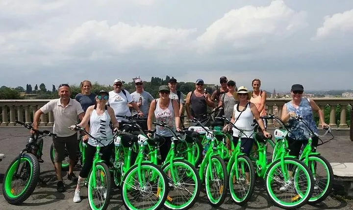 Florence: Guided E-Bike Tour to Piazzale Michelangelo