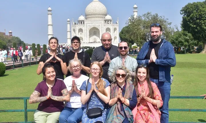 Taj Mahal Sunrise & Agra Tour From Delhi by Car - All Inclusive 