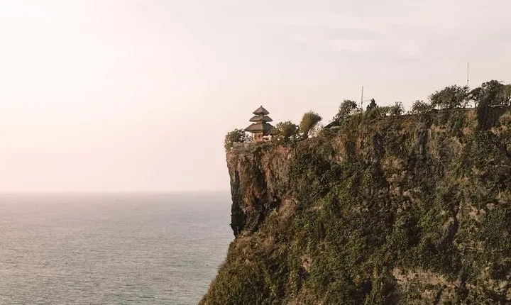 Uluwatu Jimbaran Half Day Tour