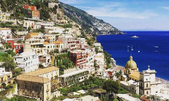 Amalfi Coast Tour and Pompeii Full Day from Rome