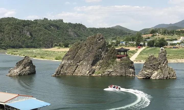 Private Day Trip to Danyang and Chungju Lake from Seoul