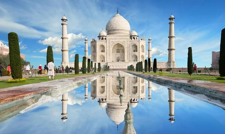 Three-Day Private Luxury Taj Mahal Jaipur and Delhi Tour with Lunch from Delhi