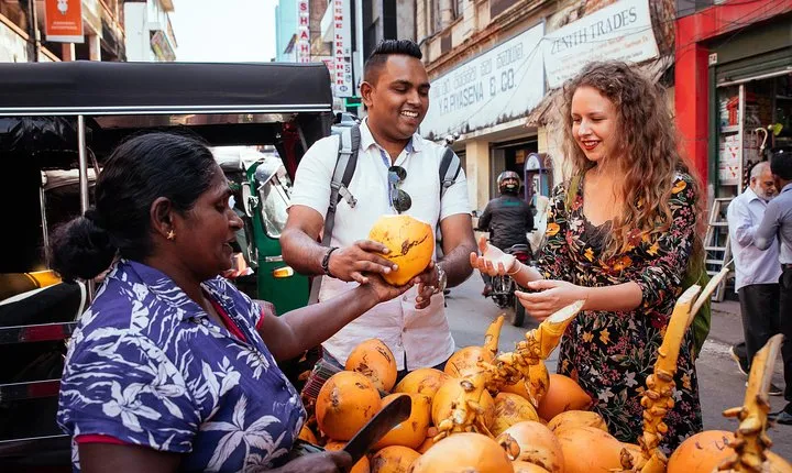 The 10 Tastings of Colombo With Locals: Private Street Food Tour