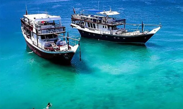 Musandam Khasab Day Trip and Dhow Cruise from Dubai