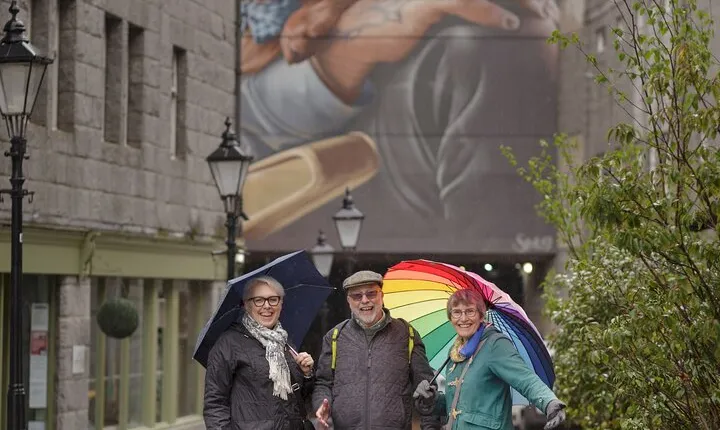 Private Aberdeen Street Art Tour
