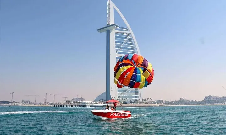 Parasailing with Burj Al Arab View Experience