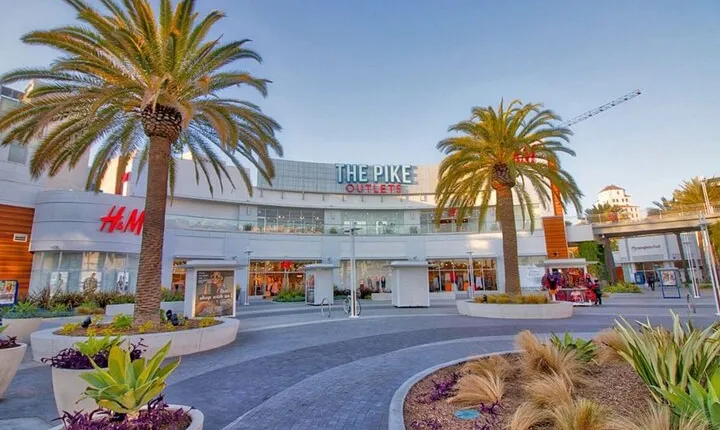 Private Shopping Tour from Los Angeles Hotels to The Pike Outlets
