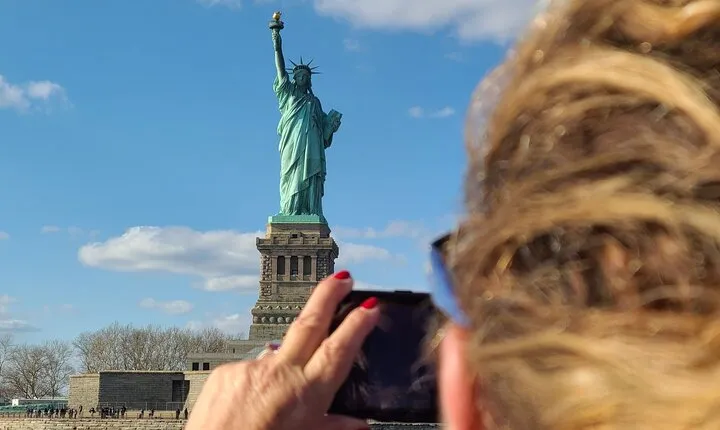 60-Minute Statue of Liberty Sightseeing Cruise