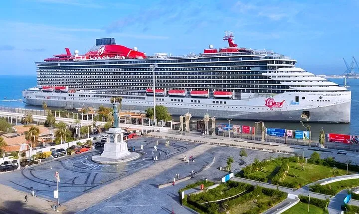 Private Tour to Giza Pyramids and GEM from Alexandria Port