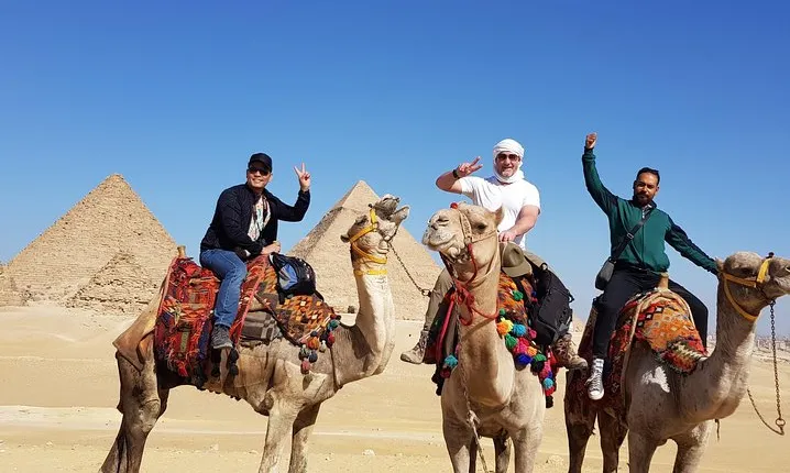 Giza Pyramids, Grand Egyptian Museum and old Bazaar Day Tour