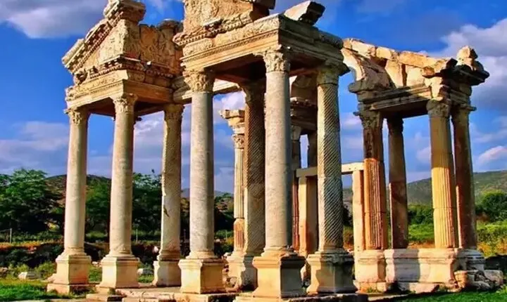 Pamukkale Aphrodisias Private Tour
