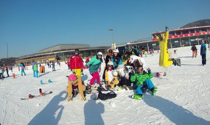 Private Round-Trip Transfer to Yuyang Ski Resort From Beijing