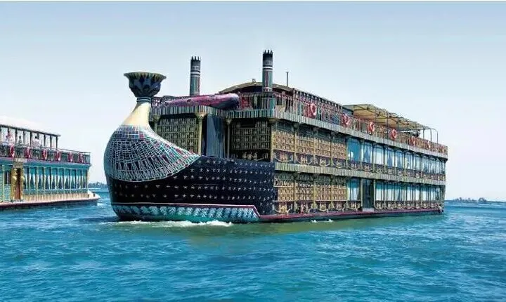 2 Hour Private Dinner Cruise in Cairo