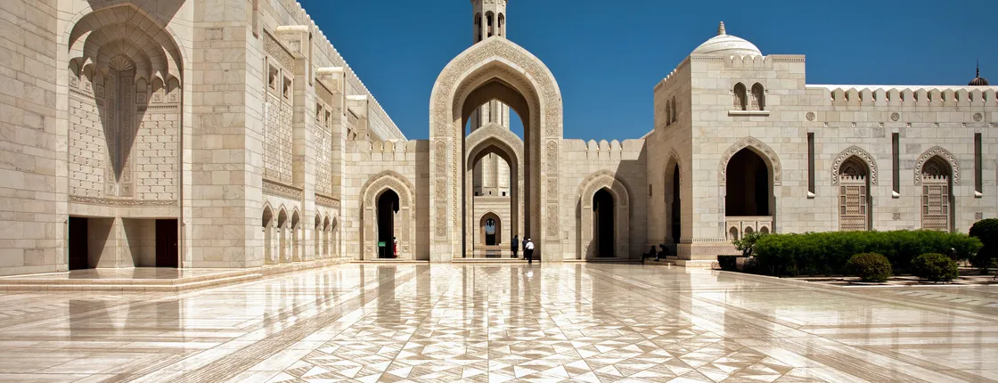 Muscat food and city tour