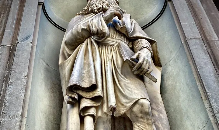 Florence Small-Group Leonardo da Vinci Museum and Uffizi Gallery