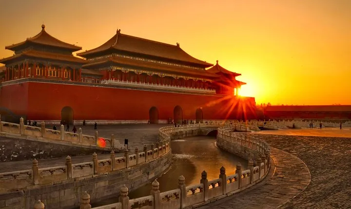 Forbidden City and Tiananmen Square Guided Tour in Beijing