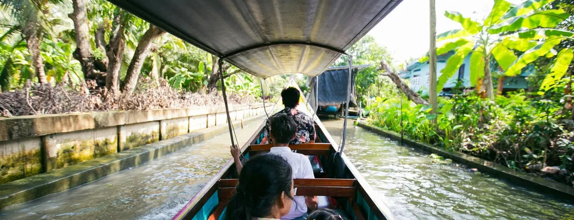 Damnoen Saduak Floating & Maeklong Railway Markets Tour