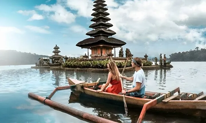 Ulun Danu Beratan Temple - Tanah Lot Temple Tour by UNESCO World Heritage