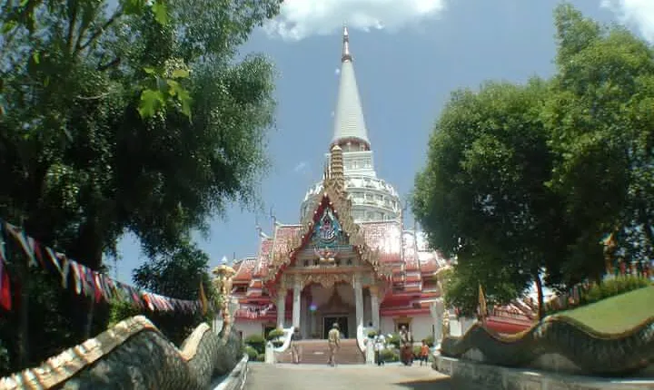 Temples Tour in Thailand from Khaolak