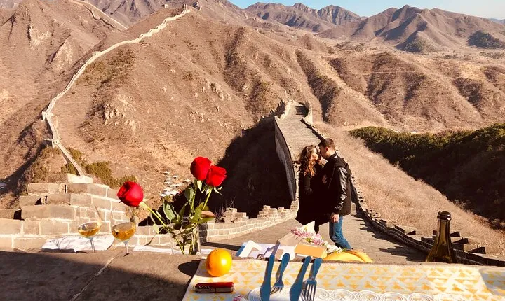 Skip-the-line Wonder Discovery at Huanghuacheng Wild Great Wall Tour