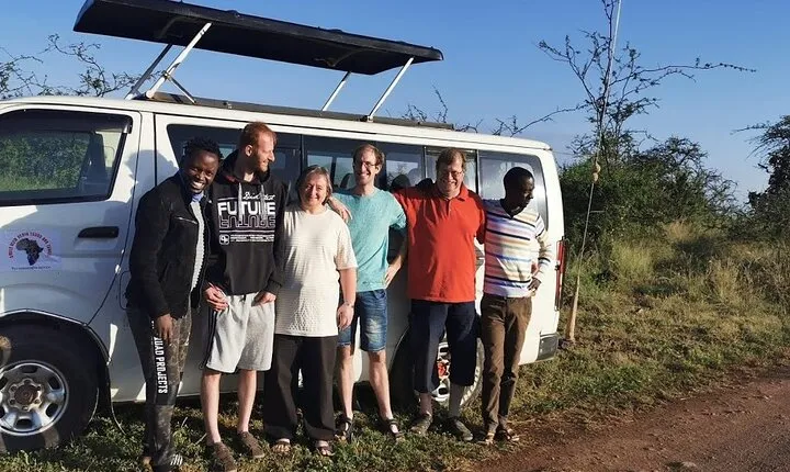2 Days L. Naivasha, Hells Gate and Nakuru Private Safari
