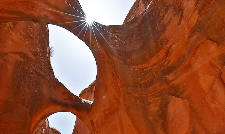 Peekaboo, Spooky and Dry Fork Slot Canyon Tour