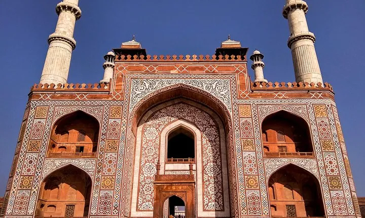 Sikandra Emperor Akbar Mausoleum with Taj Mahal