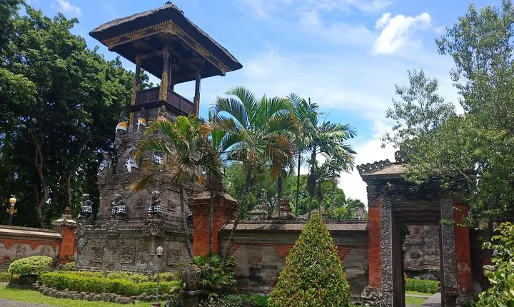 Denpasar City tour, Garuda Wisnu Kencana Statue & Uluwatu Temple