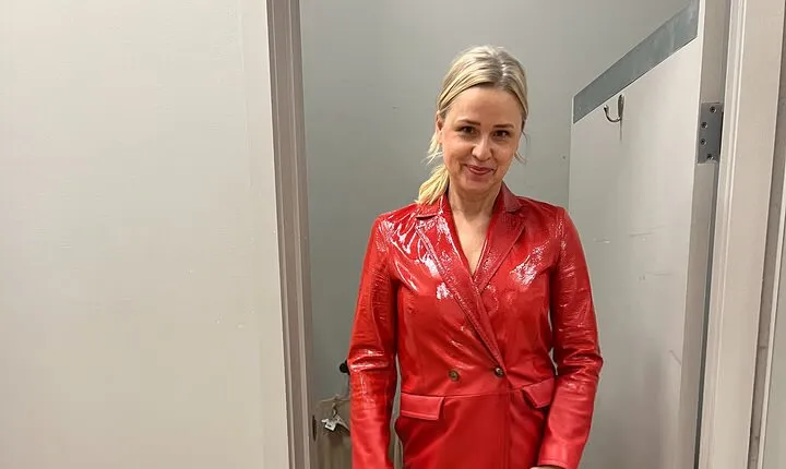 Private Secondhand Bargain Shopping & Styling Tour with a Personal Shopper