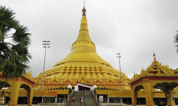 Kanheri Cave with Global Vipassana Pagoda Tour in Private Vehicle