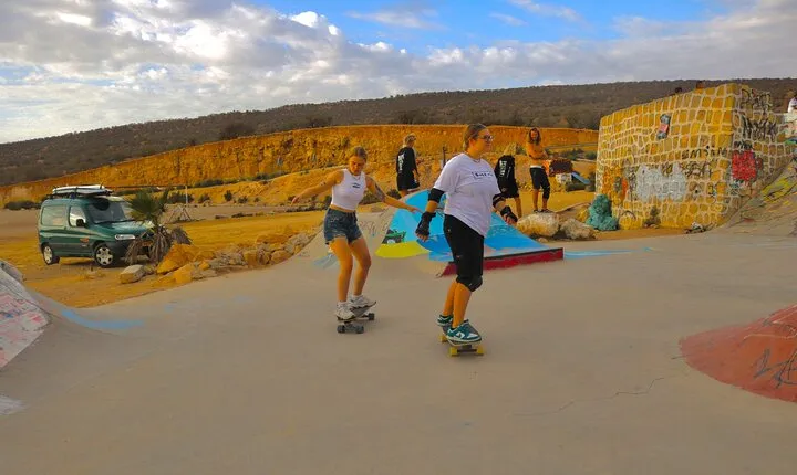 Surf Skate Class in Taghazout SkatePark