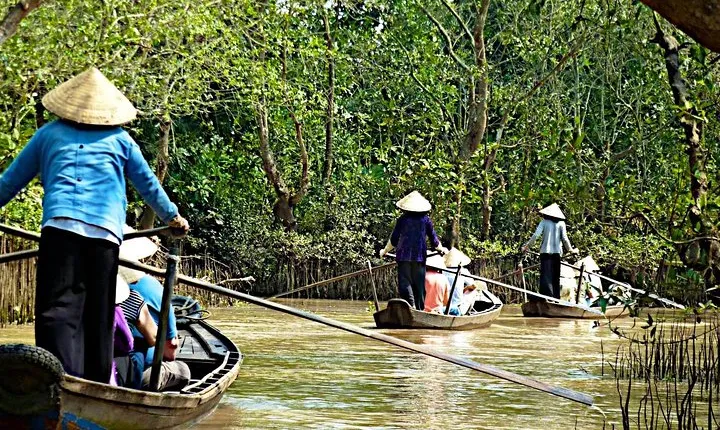 Private Interesting Cu Chi Tunnels and My Tho - Mekong Delta tours from Saigon