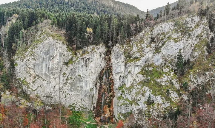 PRIVATE Skakavac Waterfall Hike
