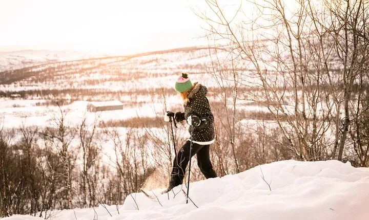 4 hour Winter Adventure Includes Snowshoe Trip and Visiting the Ice Hotel