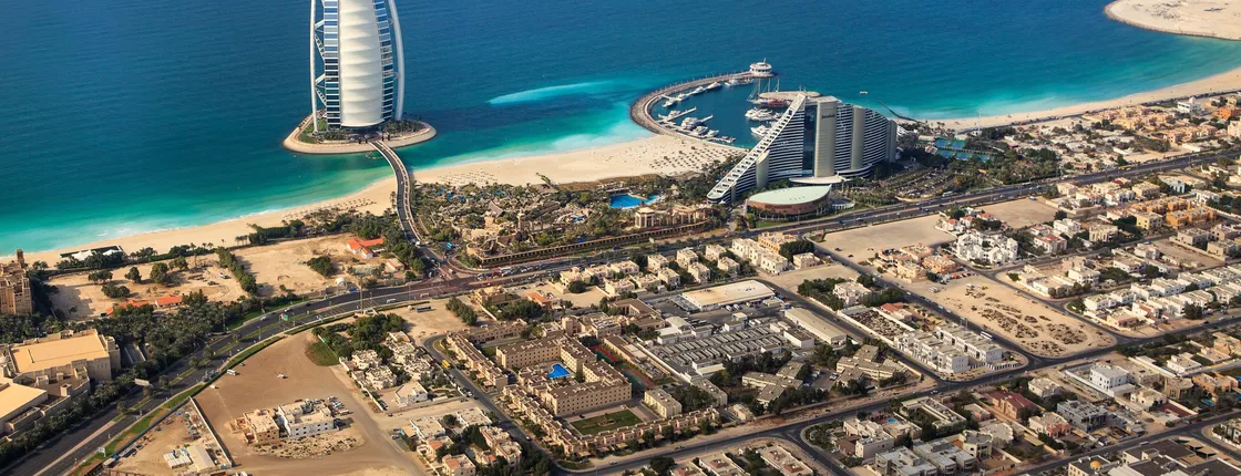 Dubai walking tour with a local guide