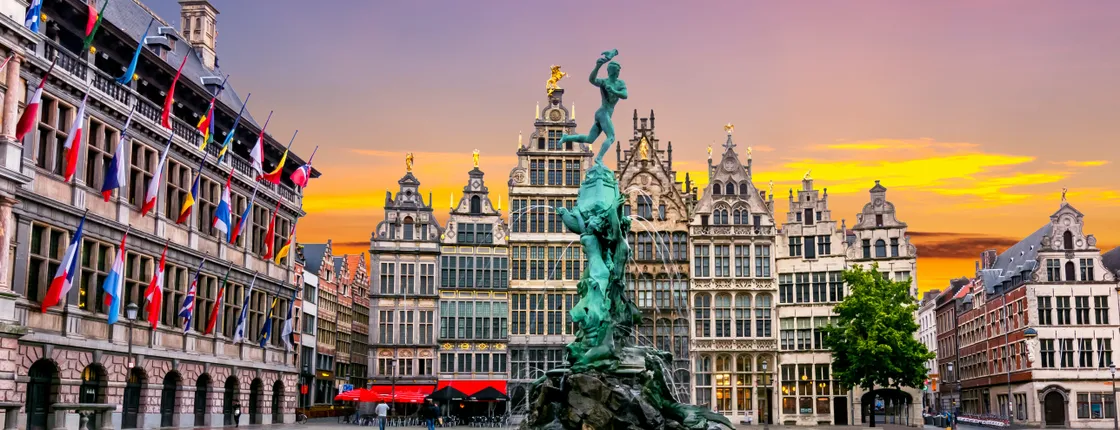 Escape Tour self-guided, interactive city challenge in Antwerp